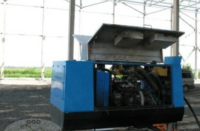 Компрессор + 3 молотка (39 Дж) + 1 бетонолом (100 Дж)